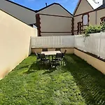 « maison Sauge » Et Son Jardin Deauville