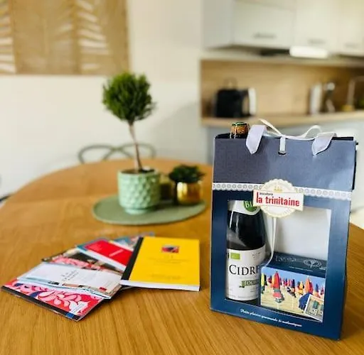 « maison Sauge » Et Son Jardin * דוביל