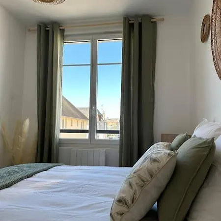 « maison Sauge » Et Son Jardin Сasa de vacaciones Deauville